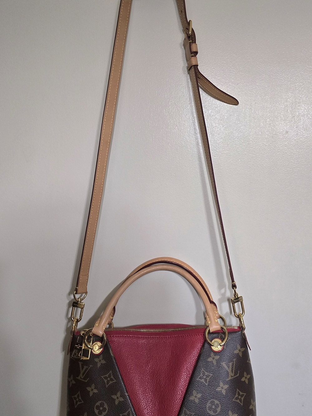 Louis Vuitton Leather Top-Handle Shoulder Bag in Brown and Red